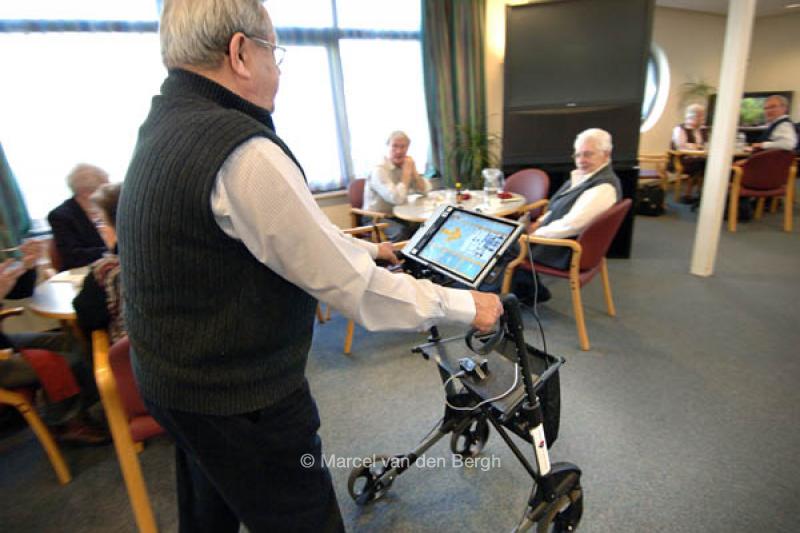 Gecomprimeerd Geniet Integratie 248272-rollator-navigatie-2.jpg